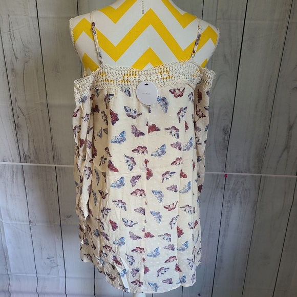 Cream Butterfly Dress - Picture 13 of 14